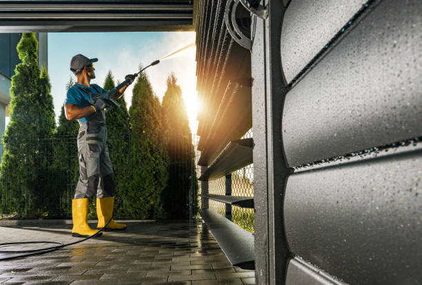 Best Garage Pressure Washing  in Brooklyn, OH