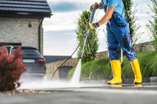Best Residential Pressure Washing Services  in Brooklyn, OH
